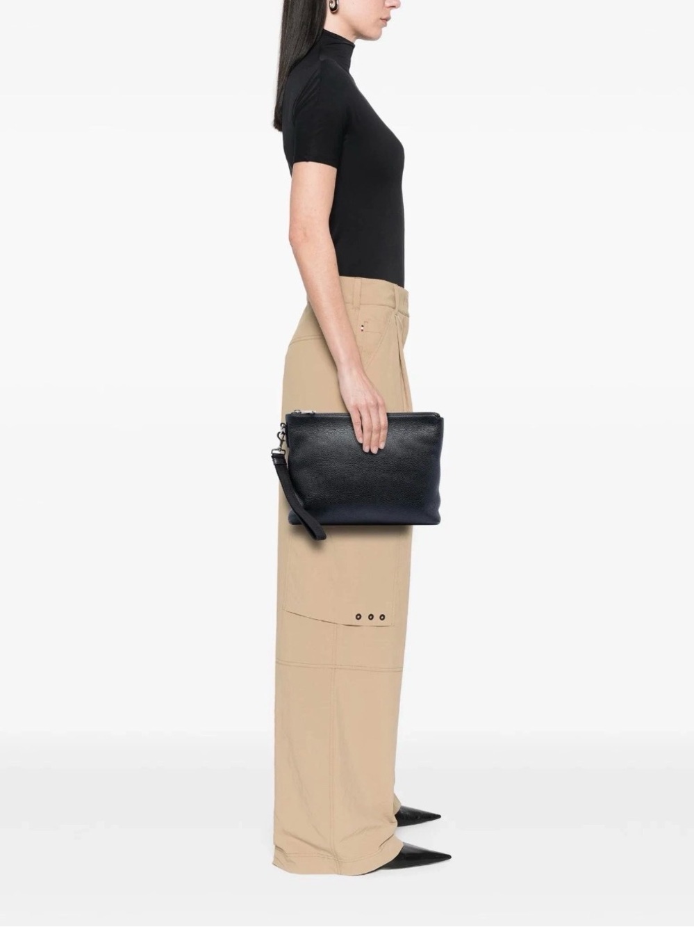 EUC Gucci Black Grain leather Clutch